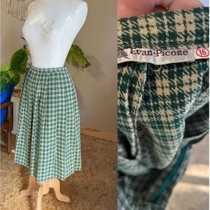 50s-60s vintage Evan Picone wool plaid pleated skirt